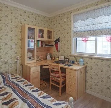 白色混搭二手房 打造清新小复式