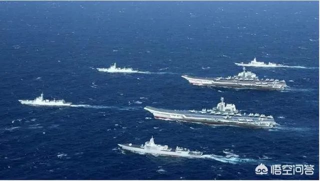 辽宁舰改造完毕今已出海，4月23日海军节阅舰式，双航母编队可期待吗？