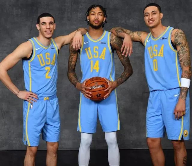 如何评价湖人队实现20年首次赛季横扫马刺？