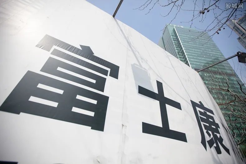 富士康将推进设厂 特朗普说这是一个好消息