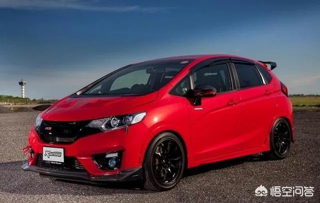 想要入手飞度，但是看到polo plus上市了，该选哪款吗？