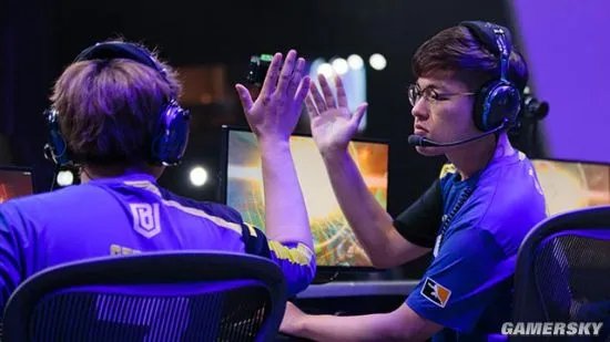 《守望先锋》联赛波士顿崛起队不为人知的另一面