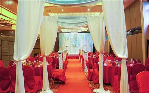 6家婚礼婚宴酒店推荐  武汉婚宴多少钱一桌