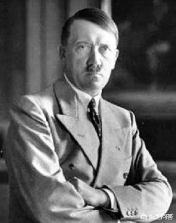 希特勒是怎么从一个下士变成帝国元首的？