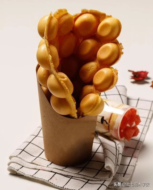 我想在奶茶店加个小吃，什么适合点？