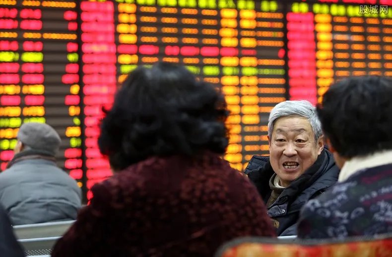 王法铜操纵股价 收到证监会的天价罚单