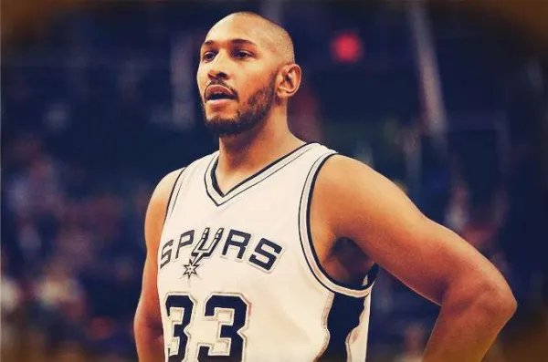 你如何评价迪奥这位NBA球员？