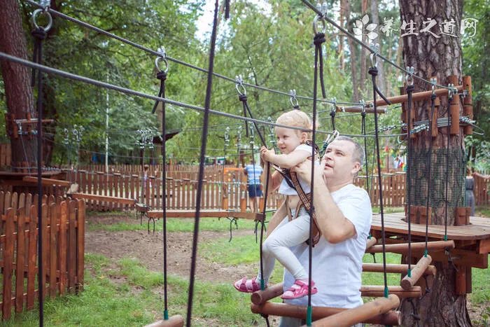 跳街舞可以减肥吗 跳街舞可以瘦哪里