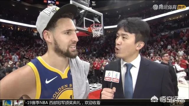 勇士让三个先发开拓者依旧输球，库里与格林同砍三双，如何评价这样的勇士队？