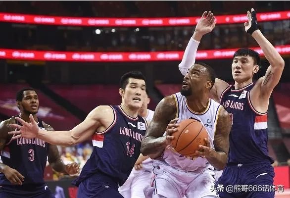 孙悦轮休，北控4分险胜广州，福格准四双，如何评价？