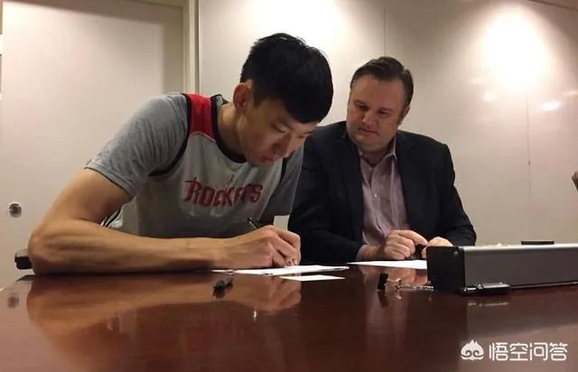 周琦职业生涯第一场季后赛得到2分1篮板怎么评价？