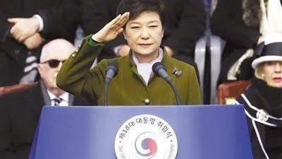 6年前的韩国“世越号”沉船事件，到底有多少疑点？