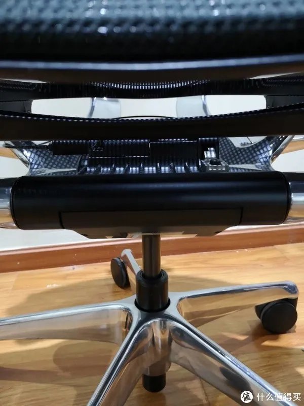 日本冈村contessa2代网布椅