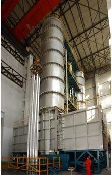 中国忠旺控股有限公司的高级管理层