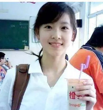 网友都说章泽天是人间清醒，为何会给她这样的评价？