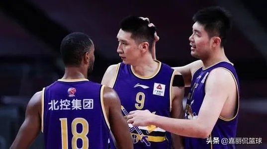 孙悦轮休，北控4分险胜广州，福格准四双，如何评价？