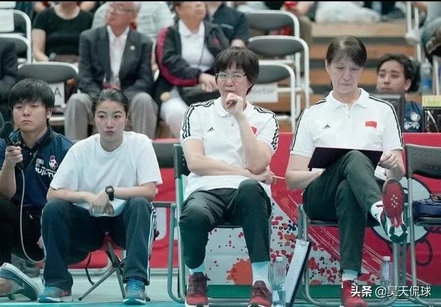 中国女排和荷兰女排的比赛中，龚翔宇要求视频挑战却被郎平指导拒绝，这是为什么？