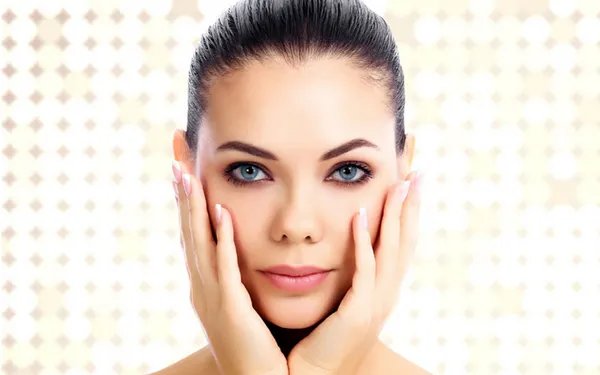 做光子嫩肤需要多少钱？费用是多少？