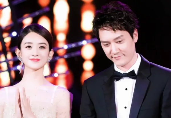 冯绍峰被爆出官宣新欢，赵丽颖听说脸色难看，这会是他们离婚的真实原因吗？