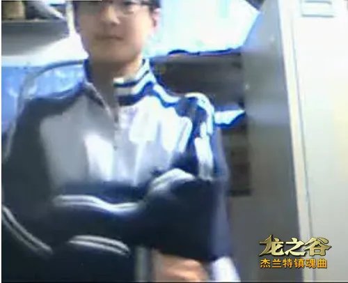 蒙面侠与广播操帝惊现龙之谷高傲舞现场