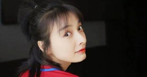 吴昕的副业女装吗？什么品牌吗？