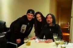 与郭碧婷订婚不久就点赞了另一美女的照片,向佐手滑了吗?