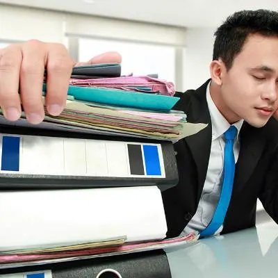 小便时肛门出血是什么原因