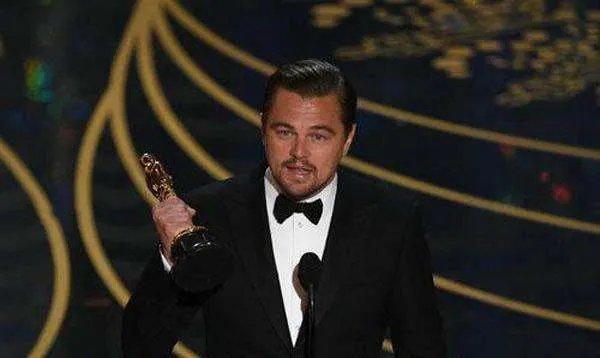 莱昂纳多·迪卡普里奥为什么叫小李子