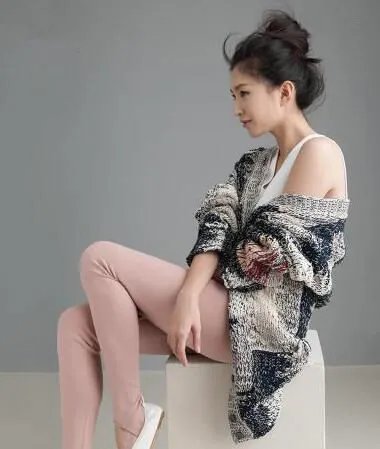 江疏影性感图片遭曝光   胡歌公开承认二人恋情已终结