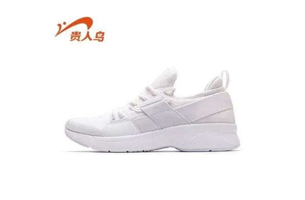 国产十大运动鞋品牌排行榜 鸿星尔克上榜,安踏排名第一