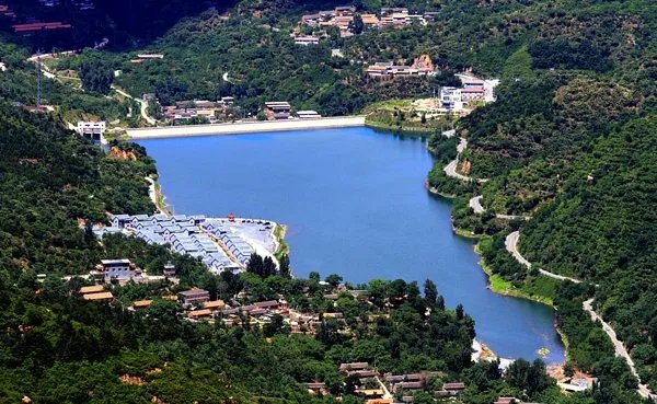 四座楼风景区的面积