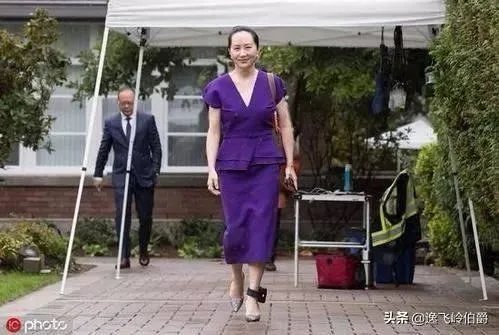 为什么孟晚舟不能想办法逃离加拿大？