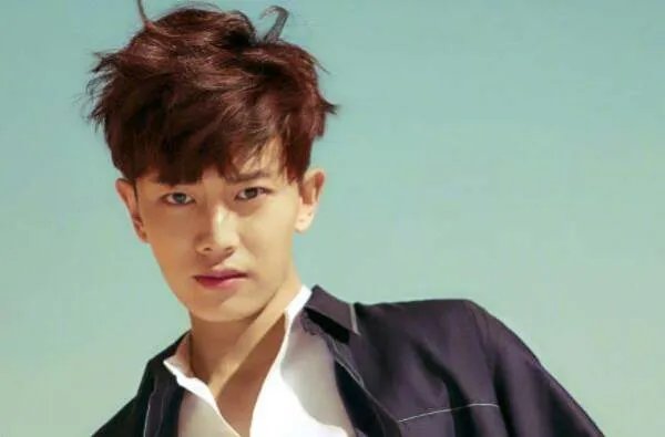 李易峰一个眼神就是一场戏，哪些艺人曾因为眼神戏而走红？