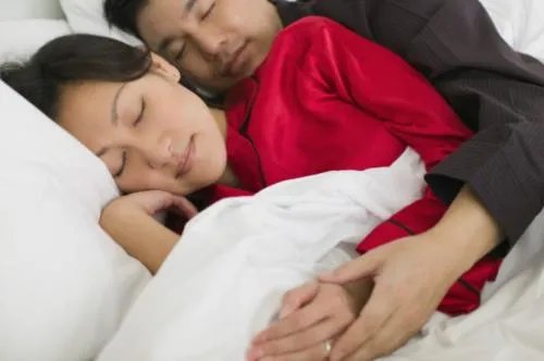 结婚20年还有感情吗  让夫妻恩爱如初的小技巧