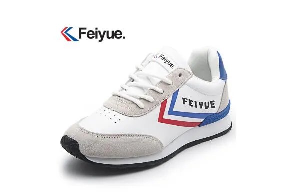 国产十大运动鞋品牌排行榜 鸿星尔克上榜,安踏排名第一