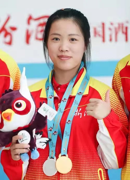 如何评价杨倩逆转夺得东京奥运会首金？