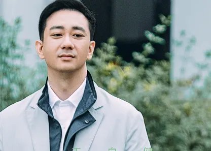 《三十而已》王漫妮的官配是谁?王漫妮最后会和谁在一起?