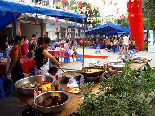 农村喜宴图片欣赏 农村的婚宴有什么特色