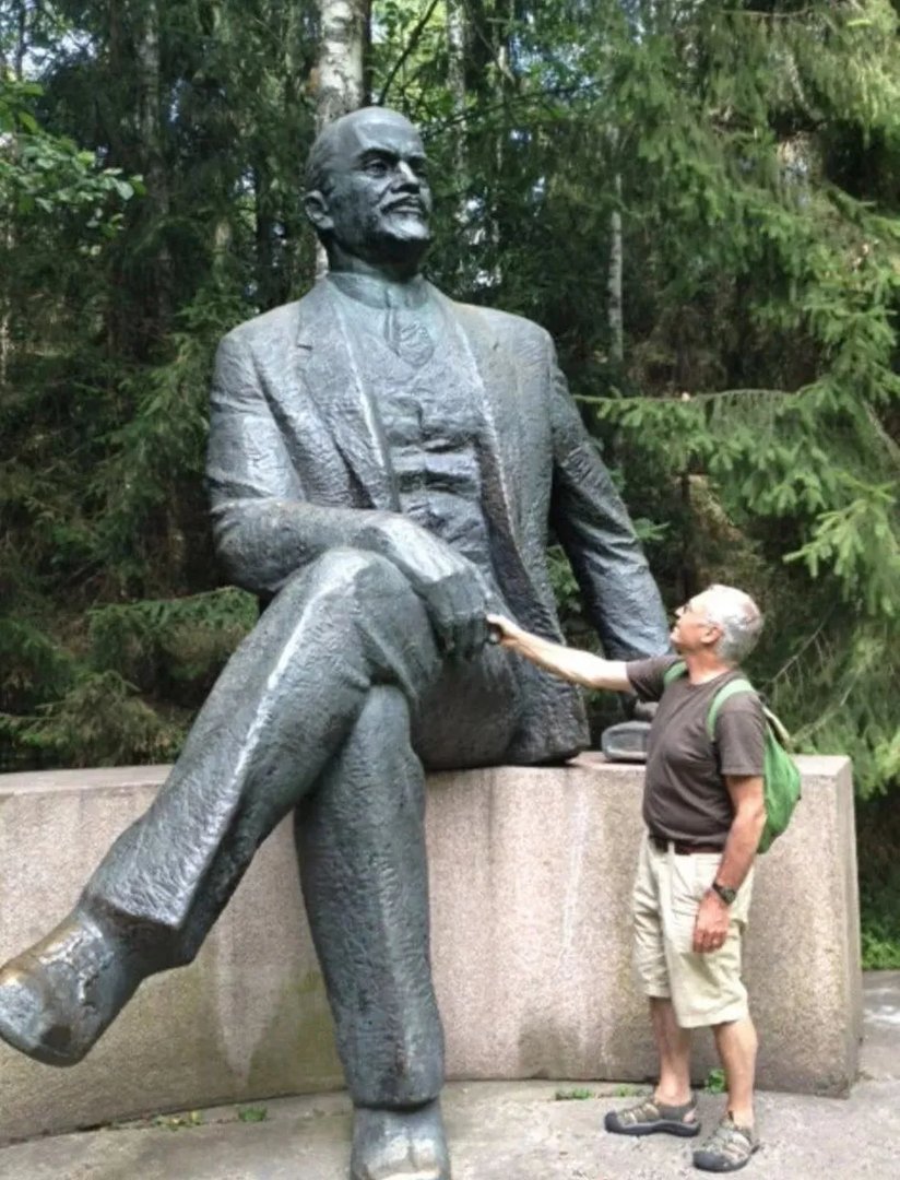 退休老夫妻周游80国，游猎、住城堡，过最酷养老生活！