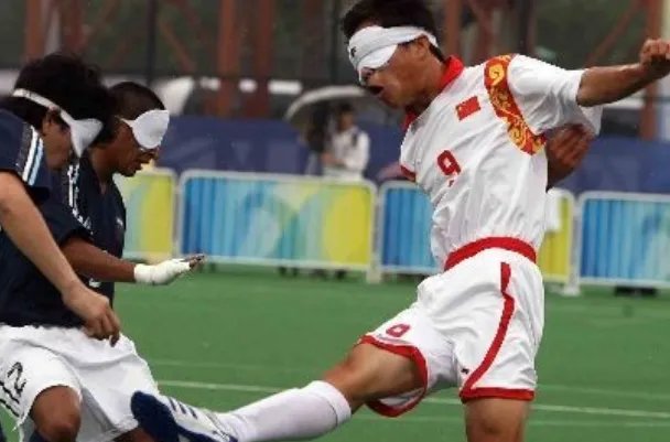 中国盲人男足夺冠,他们怎样做到“称霸亚洲、世界一流”?