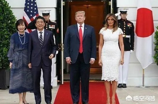 安倍晋三和特朗普因为红毯合影被讽刺是特朗普故意羞辱他，你怎么看？