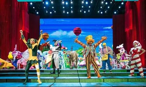 2015年中央电视台六一晚会的主持人