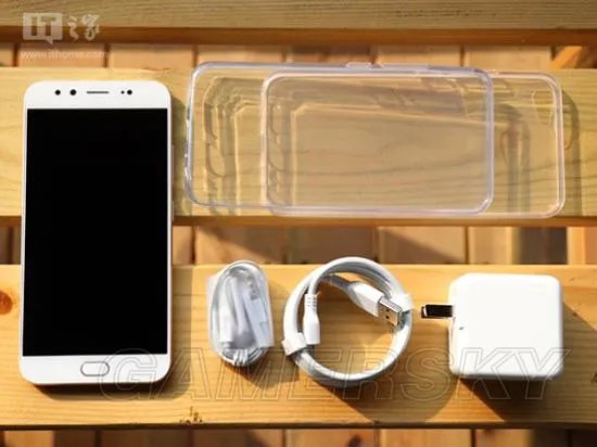 vivo X9Plus开箱图赏 vivo X9Plus外观配置及参数一览