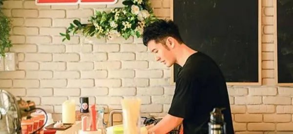 黄晓明的“明学”是什么梗?