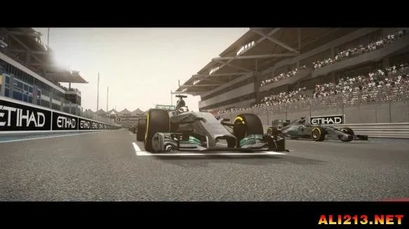 赛季收官之战！《F1 2014》阿布扎比Yas Marina赛道预告片放出