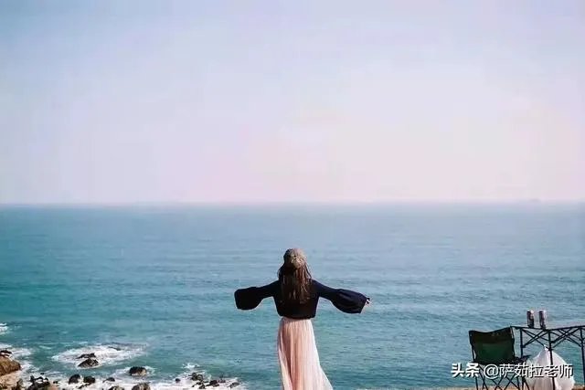 儿子和对象要去看电影,作为妈妈,也好久没有看过电影了,想跟着一起去看合适吗?