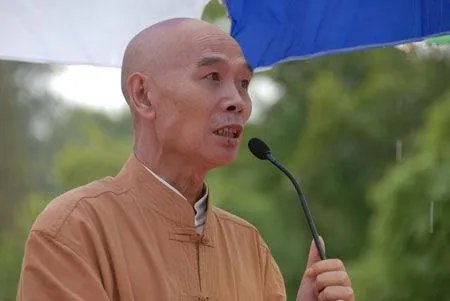 为什么李伯清不能像郭德纲周立波一样红遍大江南北？