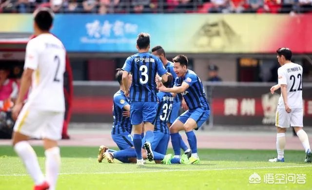 江苏苏宁客场3比1击败贵州恒丰,你认为从这场比赛中间看到了怎样的变化?