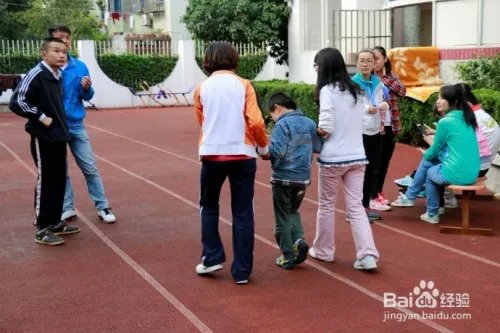 父亲出头杀同学 父母应该怎样爱孩子？