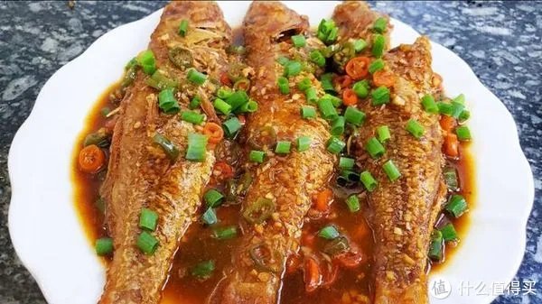 做鱼老是粘锅怎么办？教你几个方法做鱼不粘锅。